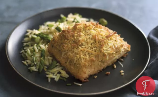 Parmezan-somon cu crustă de plante cu citrice Orzo