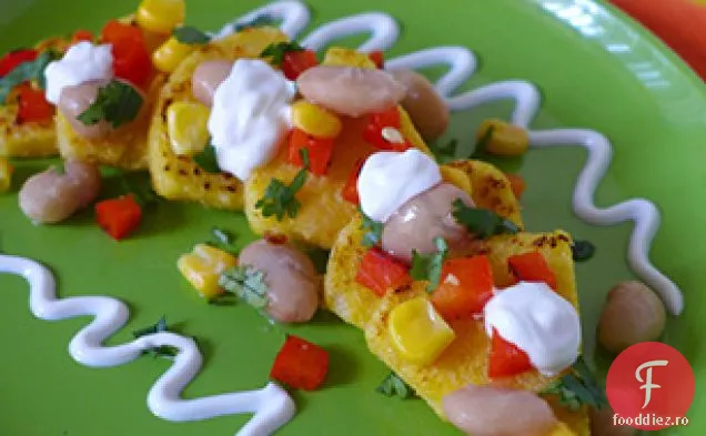 Mămăligă prăjită cu salsa de fasole albă