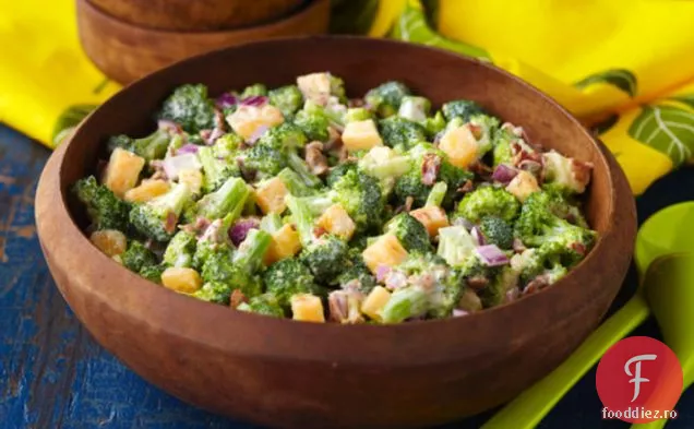 Salată De Broccoli Tropical Picant