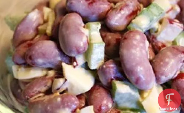 Salată De Fasole De Rinichi