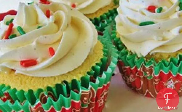 Cupcakes Ușor De Eggnog
