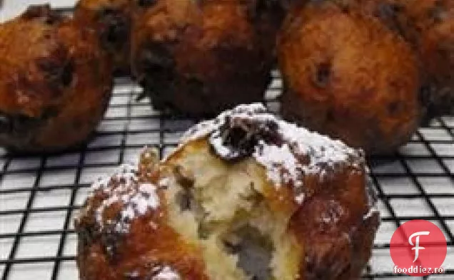 Oliebollen (Gogoși Olandeze)