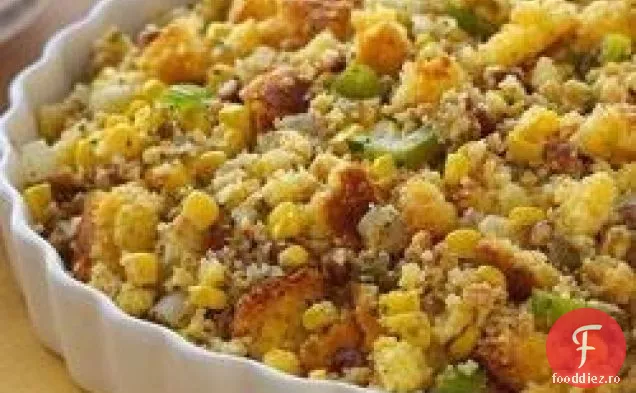 Sud-vest Cornbread umplutura de la del Monte