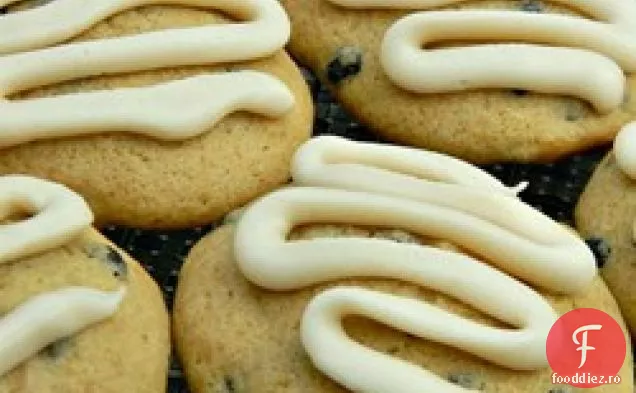 Cookie-Uri Cu Picătură De Nuci De Coacăze