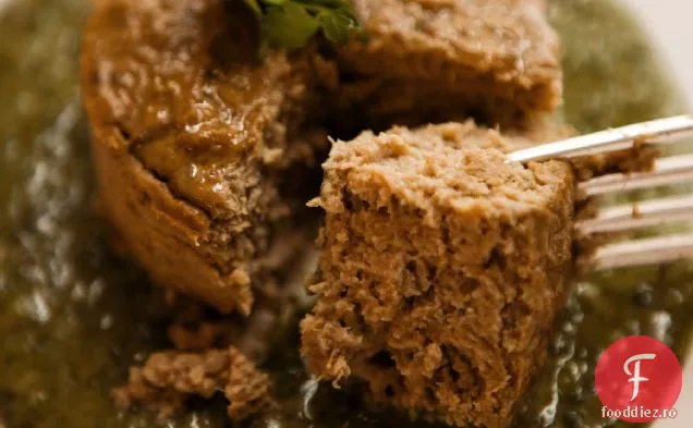 Cremă de anghinare cu sos de fasole Fava