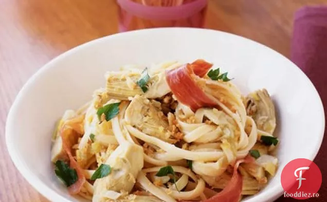 Linguine cu anghinare caramelizată și Prosciutto