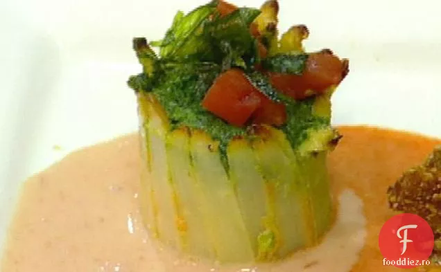 Tartă cu carne de crab și spanac cu roșii afumate Buerre Blanc