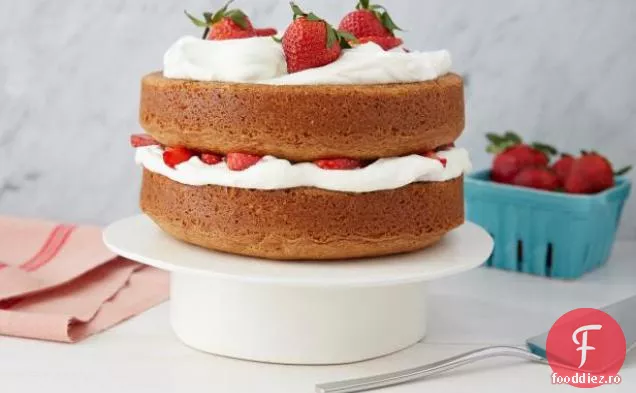 Tort De Țară Cu Căpșuni