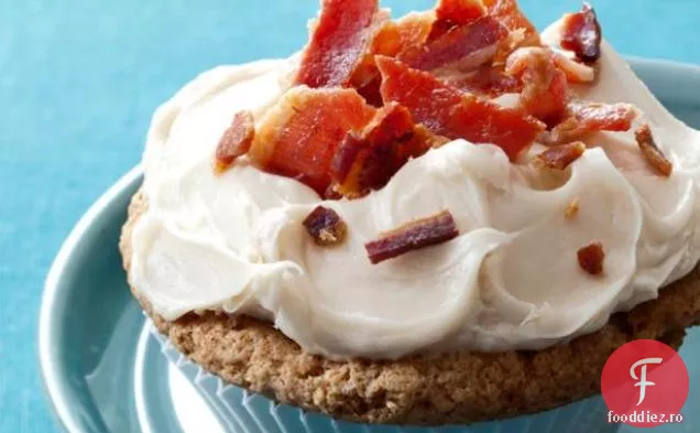 Maple pâine prăjită franceză și Bacon Cupcakes