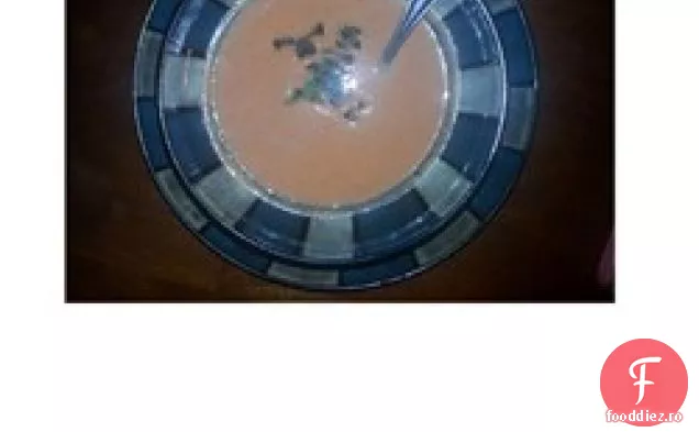 Crema de supă de roșii a antrenorului Vic