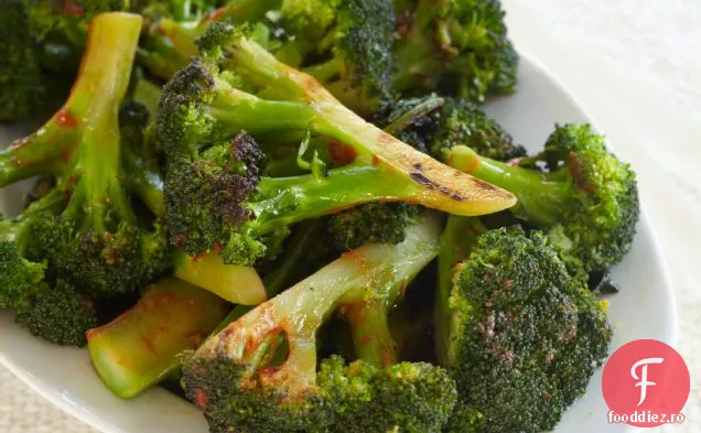 Broccoli cu sos fierbinte