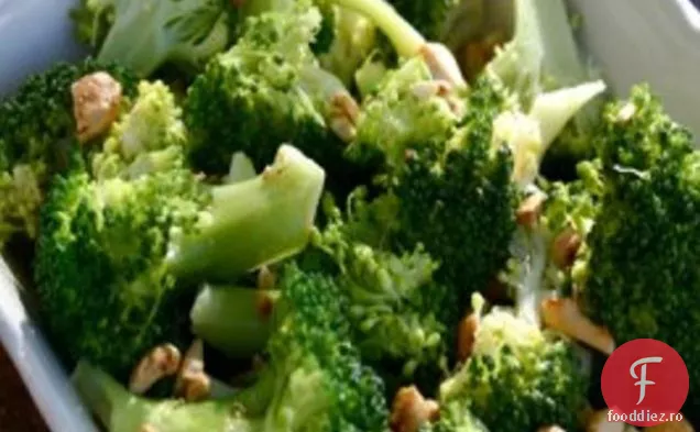 Broccoli Cu Unt De Usturoi Și Caju