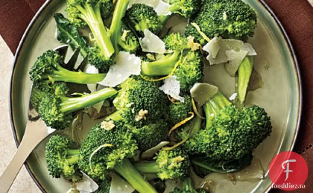 Broccoli Cu Lămâie-Parmezan