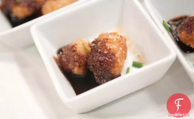 Pecan Sandies inzestrate cu miere balsamică cu glazură de Agave
