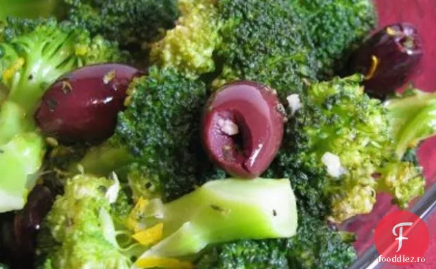 Broccoli Cu Măsline Kalamata, Usturoi Și Lămâie