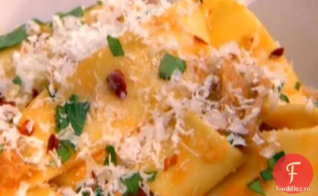 Paste de porc și Pappardelle