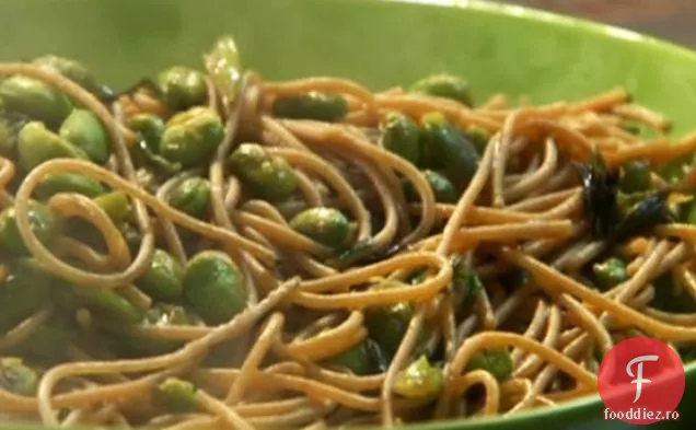 Cotlet de porc portocaliu-Susan cu tăiței de grâu integral Teriyaki