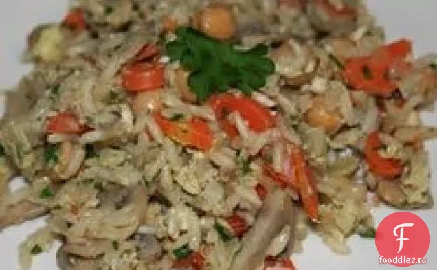 Pilaf De Orez Brun În Stil Casnic