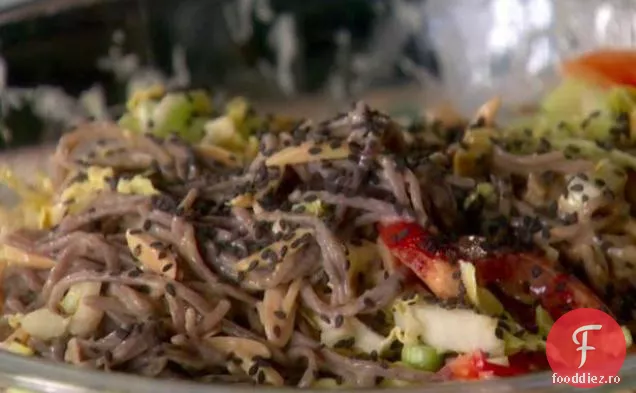 Salată De Tăiței Soba