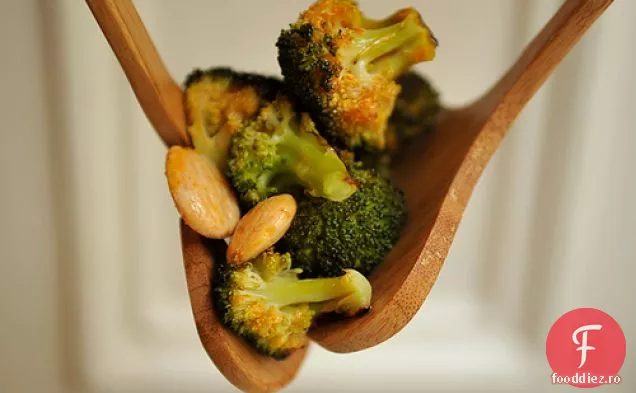 Broccoli Prăjit Cu Vinaigretă De Boia Afumată Și Marcona Al
