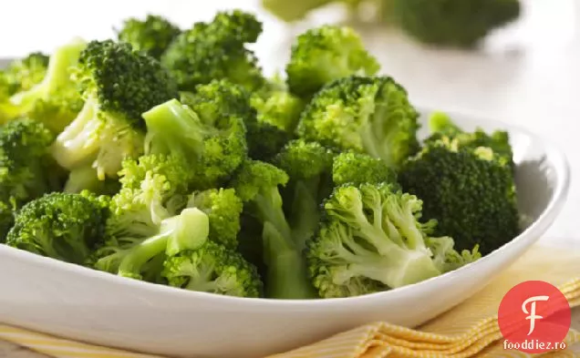 Dal de nucă de cocos fără Gluten cu Broccoli aburit și orez brun