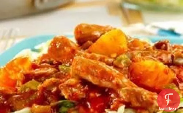 Ananas-Picante Stir - Fried Carne de porc și varză