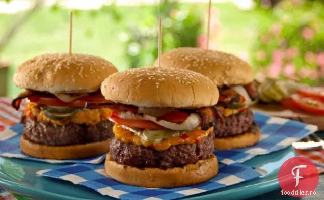 Pimiento Brânză-Bacon Burger