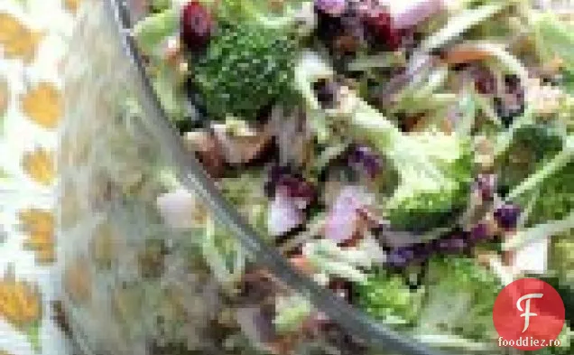 Salată De Broccoli