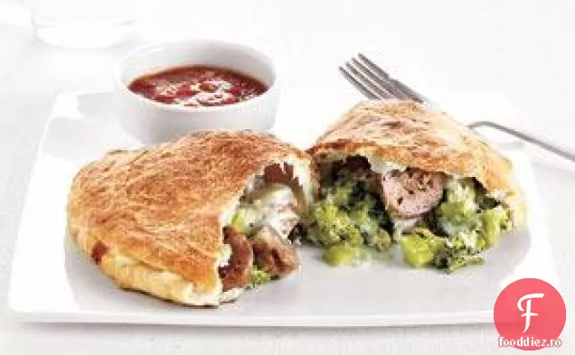 Calzone De Cârnați Și Broccoli