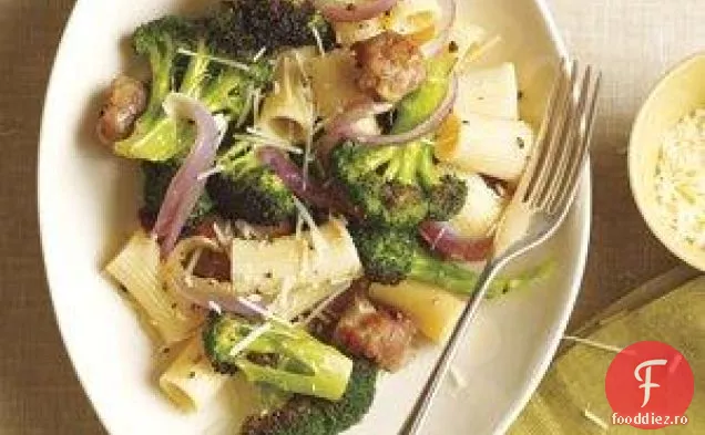 Rigatoni Cu Cârnați Prăjiți Și Broccoli