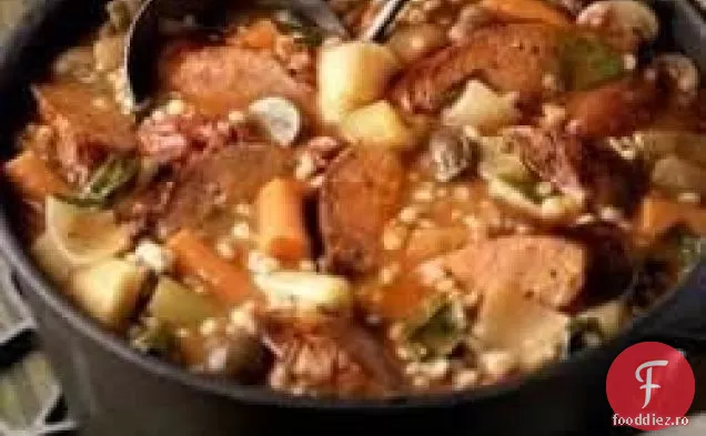 Tocană Italiană De Cârnați Înăbușită