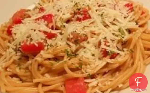 Salată Italiană De Paste Cu Roșii