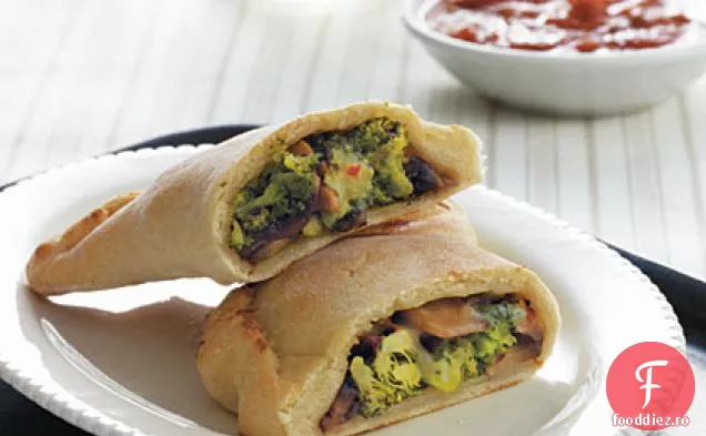 Broccoli-Brânză Calzone