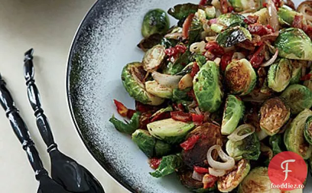 Varză de Bruxelles caramelizată cu Pancetta