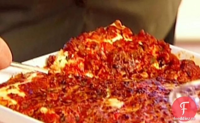 Lasagna cu cârnați de curcan
