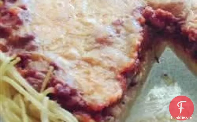 Carne de vită și Spaghetti Pie