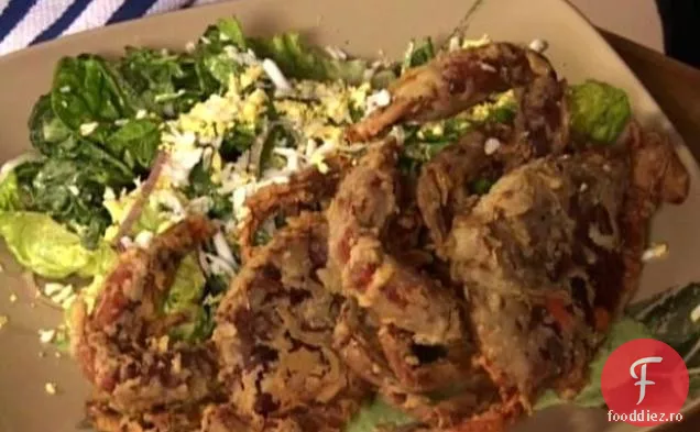 Salată de Crab cu coajă moale, cu pansament verde al zeiței