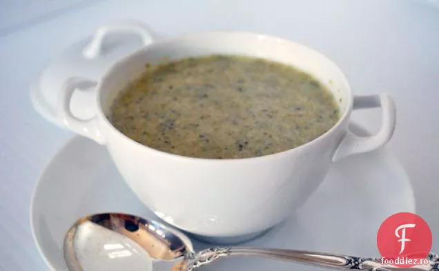 Supă De Broccoli Cu Brânză