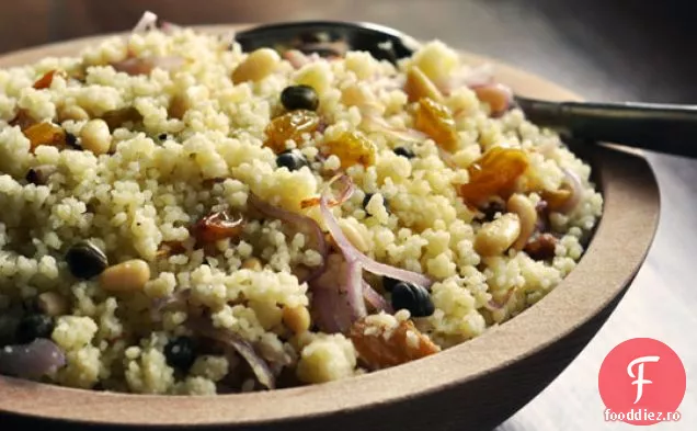 Cuscus Cu Stafide, Nuci De Pin Și Capere