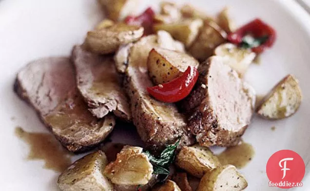 Filet picant de porc cu cartofi și ardei