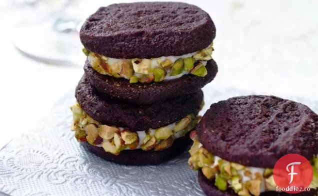 Cookie-Uri Sandwich Cu Cannoli De Ciocolată