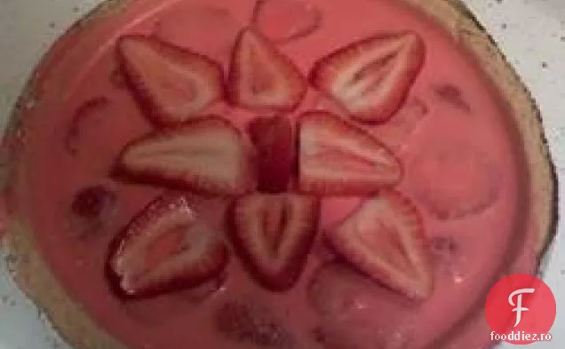 Frosty Strawberry Pie