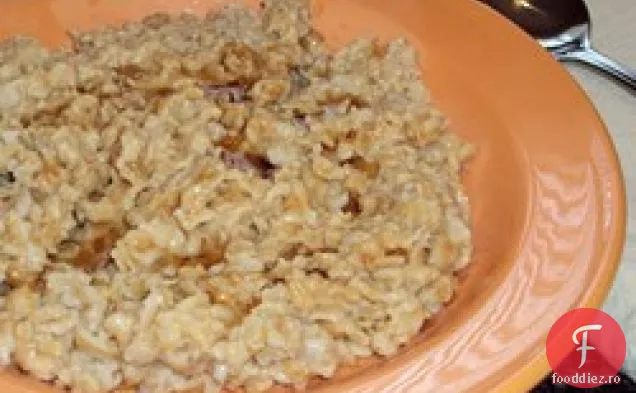 Unt de arahide și fulgi de ovăz de arțar