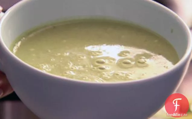 Supă de mazăre și Pesto