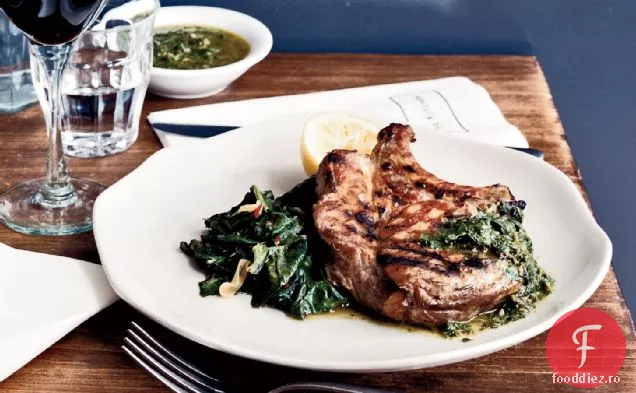 Cotlet de porc marinat cu Salsa de ierburi