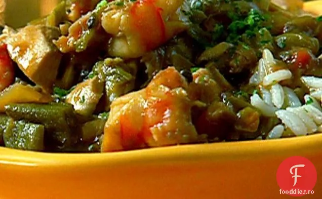 Nana ' s Chicken Seafood Gumbo