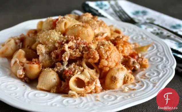 Paste Cu Conopidă, Cârnați Și Pesmet