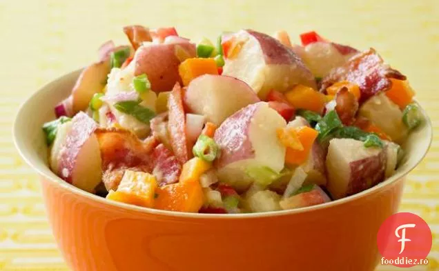 Salată De Cartofi Roșii Cu Slănină