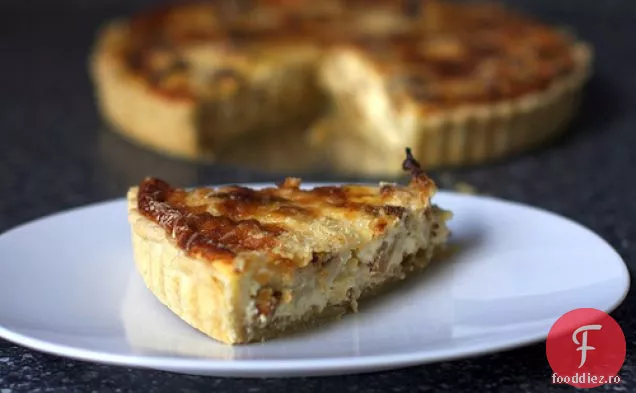 Tarta De Conopida Si Ceapa Caramelizata