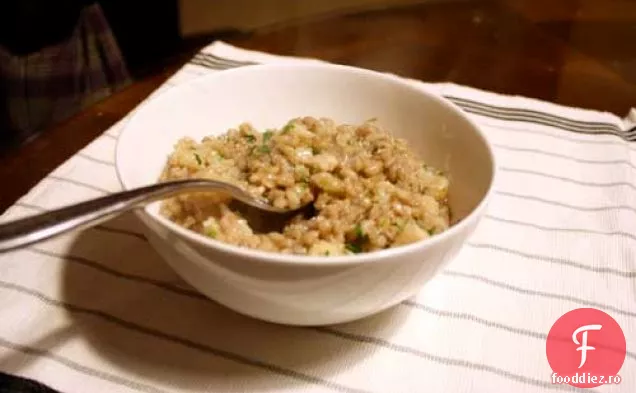 Cina în seara asta: Risotto de orz cu conopidă și vin roșu